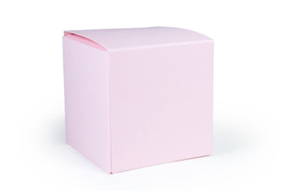 Zacht roze kubus karton